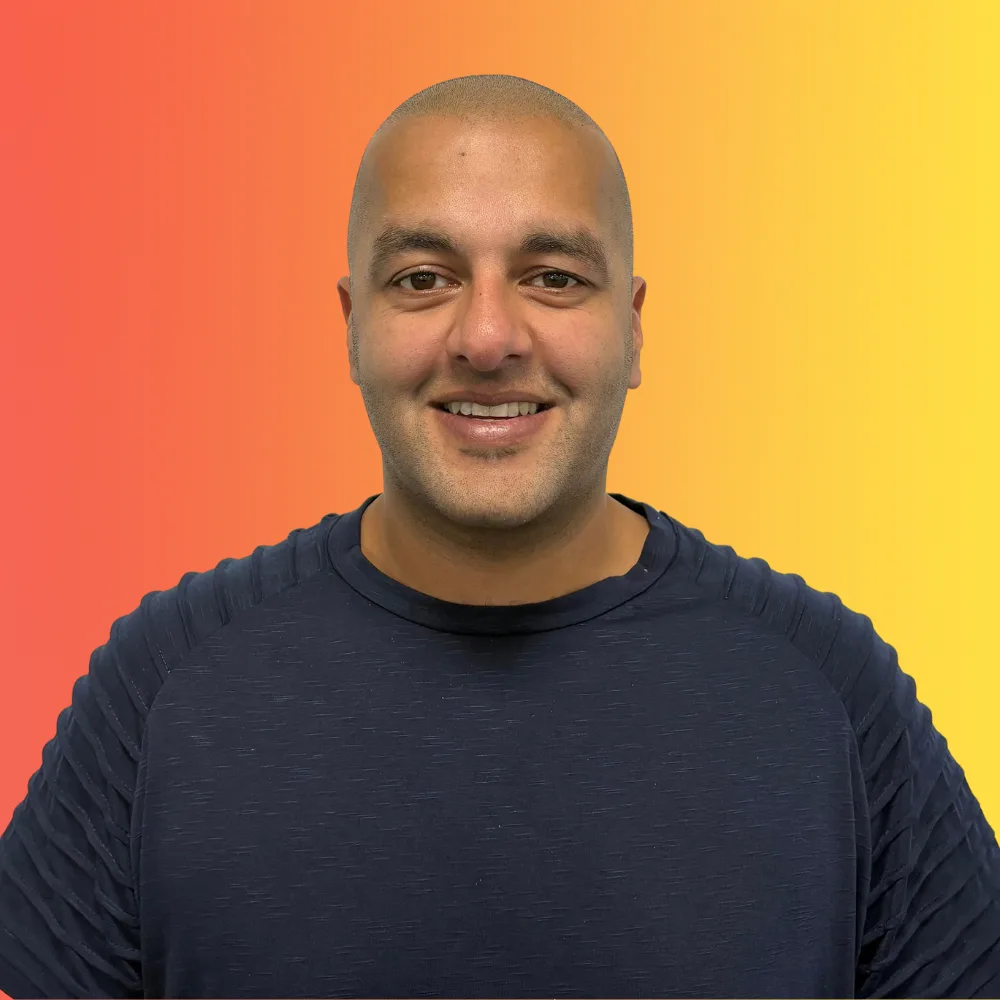 headshot of Baz Keshwala